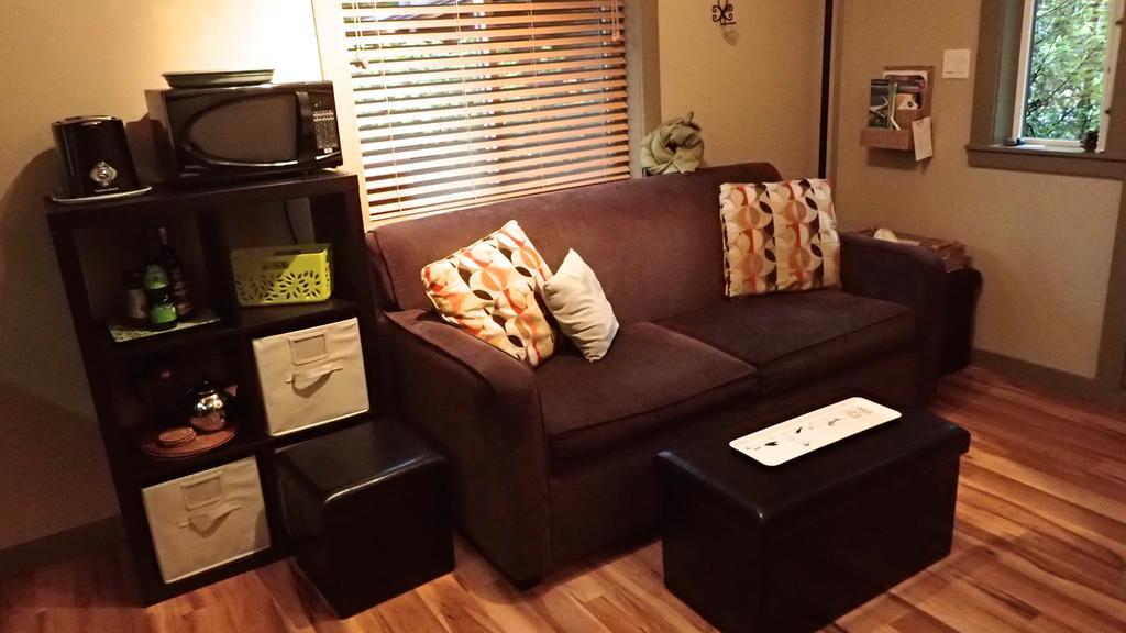 Wild Coast Chalets Port Renfrew Kamer foto