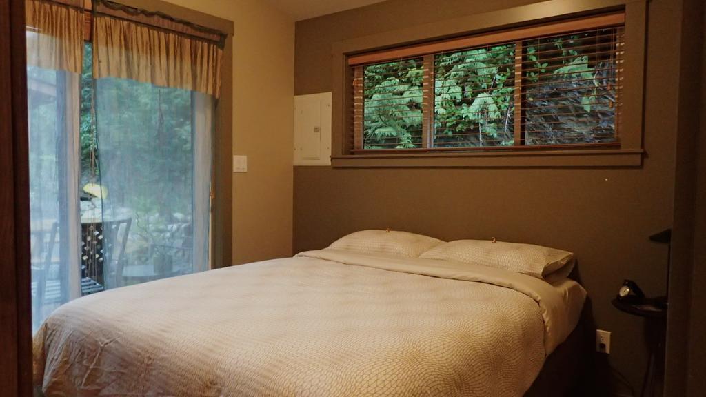 Wild Coast Chalets Port Renfrew Kamer foto