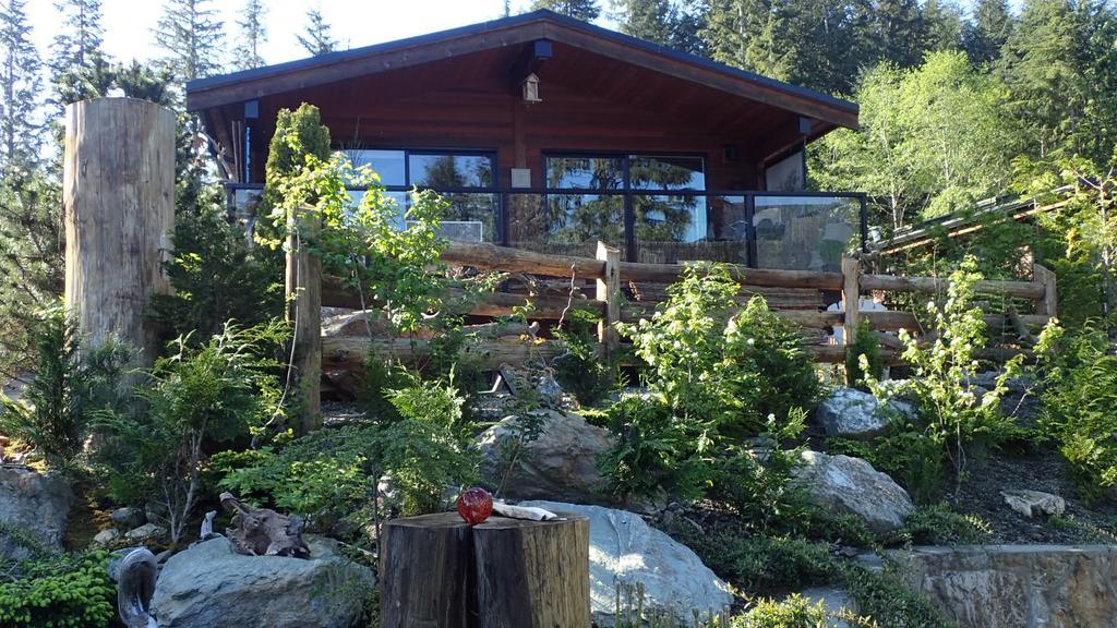Wild Coast Chalets Port Renfrew Buitenkant foto