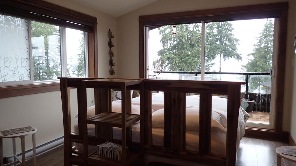 Wild Coast Chalets Port Renfrew Buitenkant foto